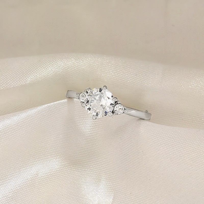 ANELLO DI FIDANZAMENTO REGOLABILE CON ZIRCONE - AGS2460B499 ANELLO DI FIDANZAMENTO REGOLABILE CON ZIRCONE - AGS2460B499