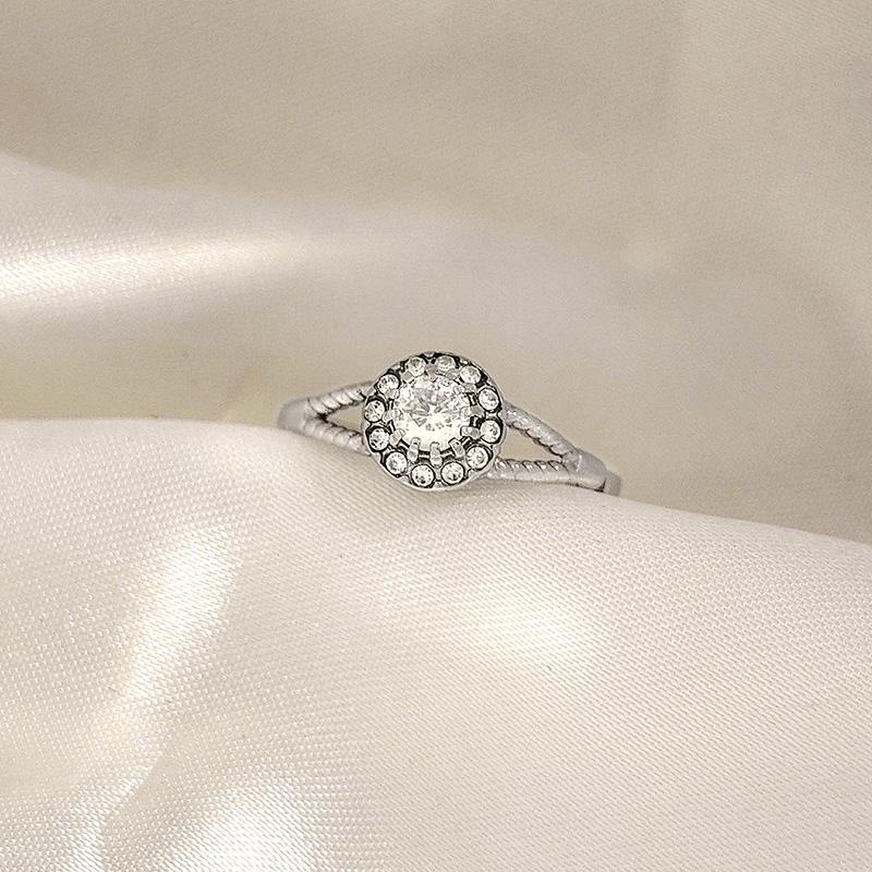 ANELLO DI FIDANZAMENTO REGOLABILE CON ZIRCONE - AGS2464B490 ANELLO DI FIDANZAMENTO REGOLABILE CON ZIRCONE - AGS2464B490