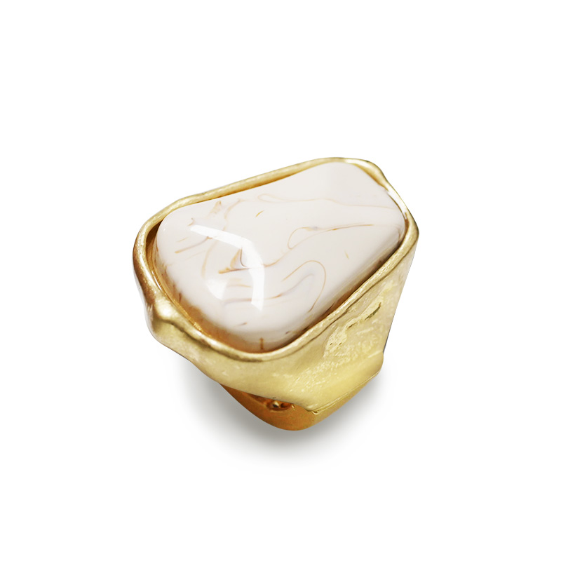 GRANDE ANELLO ELASTICO A TRAPEZIO CON PIETRA IN RESINA - NY25100C571