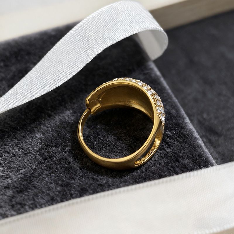 ANELLO BOMBATO CON PAVÉ DI ZIRCONI - YC25108C51