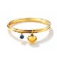 BRACCIALE RIGIDO A TRE FILI CON CIONDOLO CUORE E OCCHIO DI ALLAH - DH2580B482