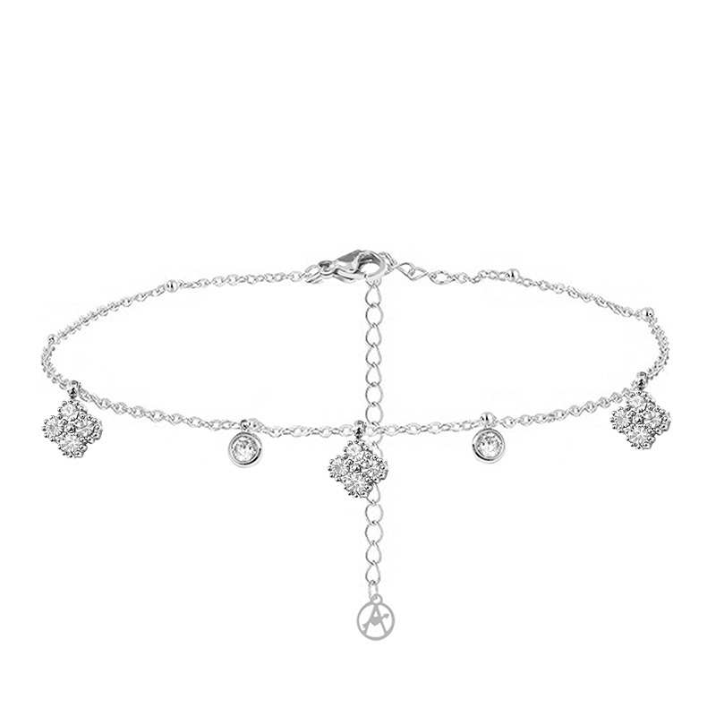 BRACCIALE CON QUADRIFOGLI PENDENTI IN ZIRCONE - YC25624B257