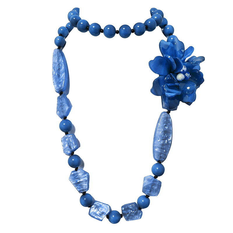 COLLANA LUNGA CON FIORE IN RESINA - FT23224E388 COLLANA LUNGA CON FIORE IN RESINA - FT23224E388