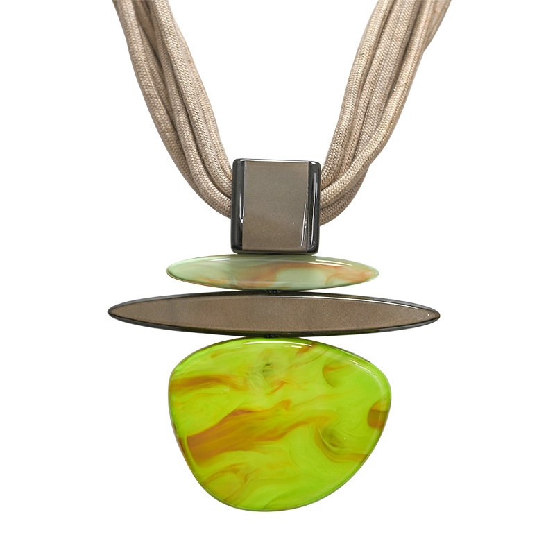 COLLANA IN CORDA CON PENDENTE IN RESINA - FT24128A474 COLLANA IN CORDA CON PENDENTE IN RESINA - FT24128A474