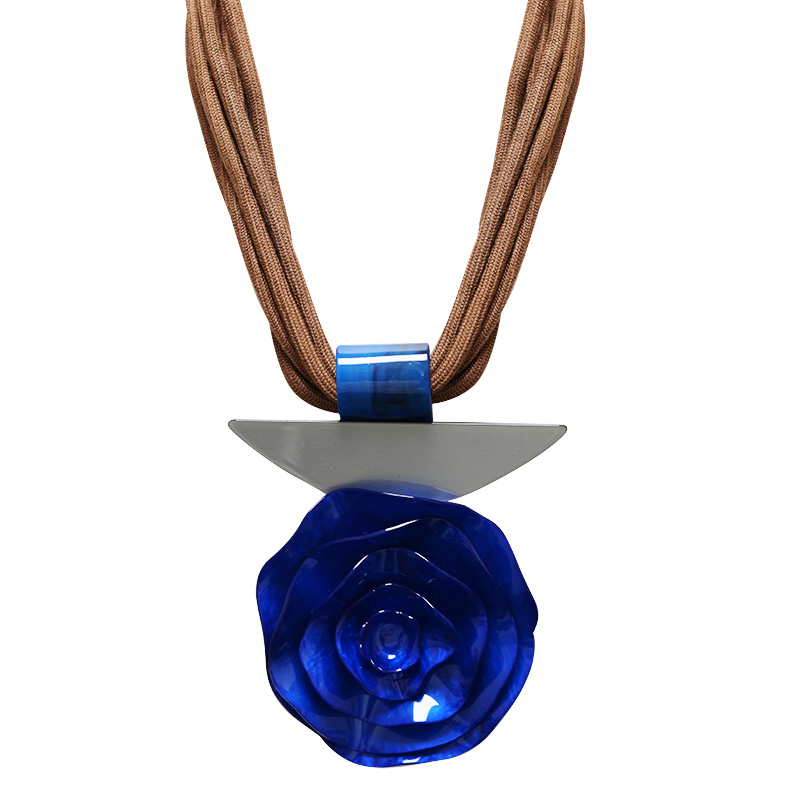 COLLANA MULTIFILO IN CORDA CON PENDENTE A FIORE IN RESINA - FT24128A785