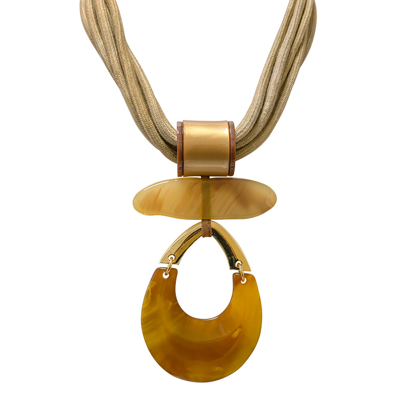 COLLANA MULTIFILO IN CORDA CON PENDENTE A GOCCIA IN RESINA - FT24128B988