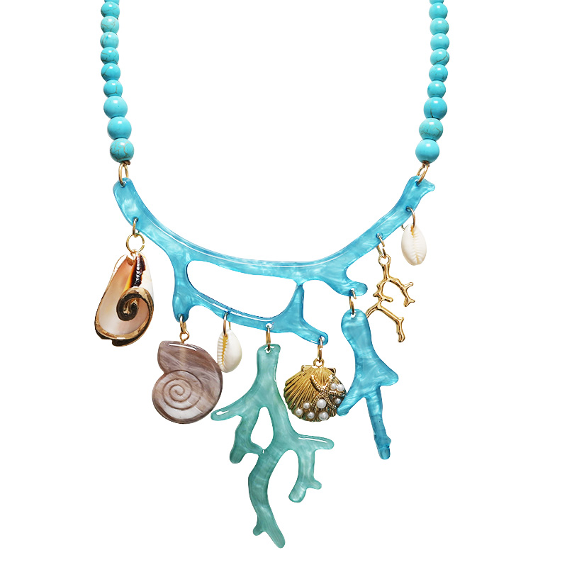 COLLANA IN RESINA CON CHARMS CORALLO E CONCHIGLIA - FT24136B994