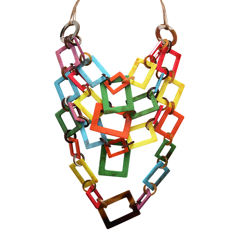 COLLANA MULTISTRATO CON RETTANGOLI IN RESINA - FT24184B760 COLLANA MULTISTRATO CON RETTANGOLI IN RESINA - FT24184B760