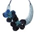 COLLANA IN RESINA A MEZZALUNA CON FIORI - FT24252B754