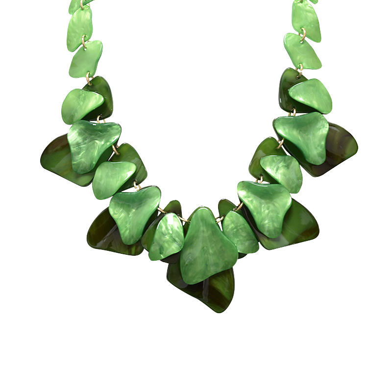 COLLANA ORGANICA CON PETALI IN RESINA - FT25176C530