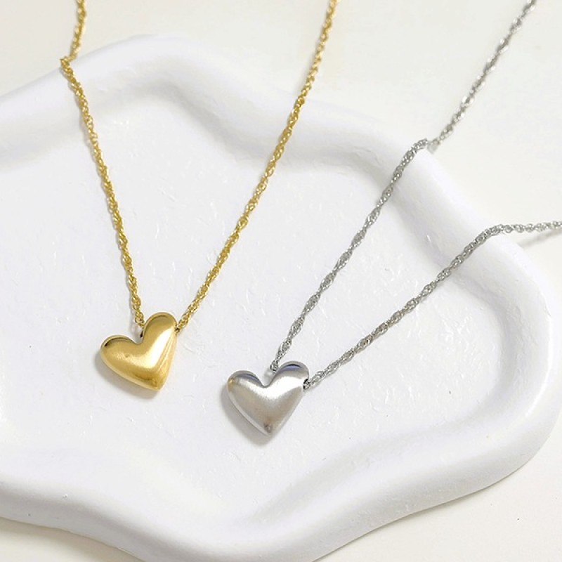 COLLANA CON CIONDOLO CUORE OPACO - JN2440B522