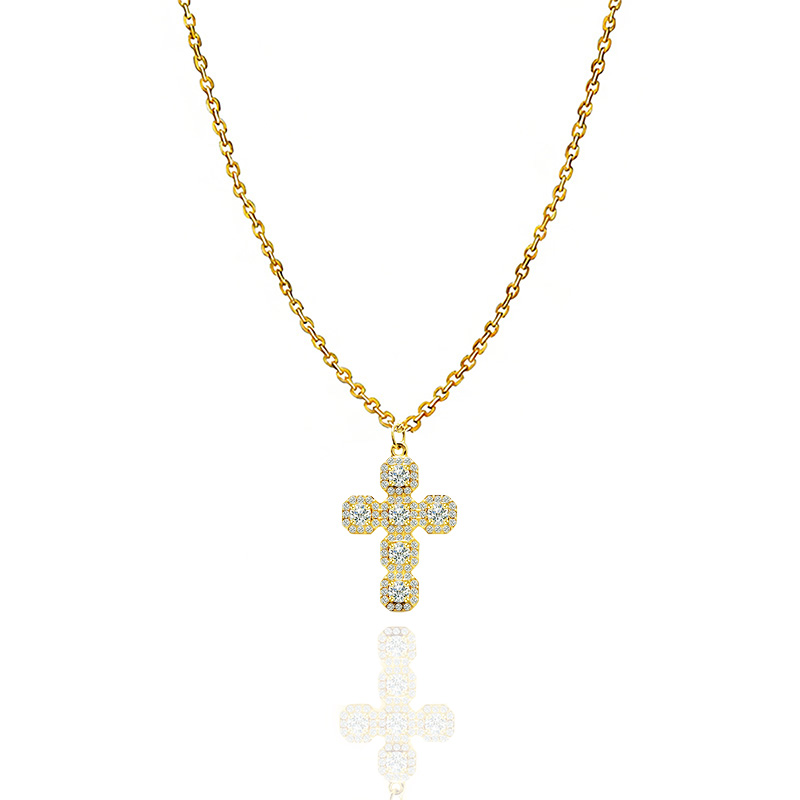 COLLANA CON PENDENTE A CROCE ARROTONDATA CON ZIRCONI – JN2580C669