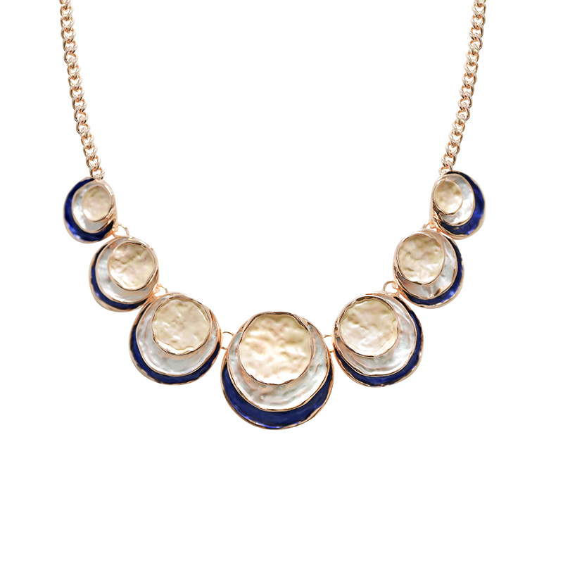 COLLANA CON TONDI SMALTATI A TRE LIVELLI - SW2492B809 COLLANA CON TONDI SMALTATI A TRE LIVELLI - SW2492B809