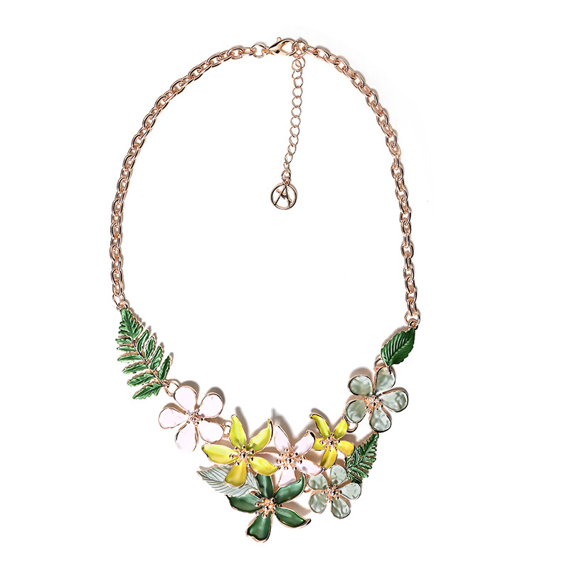 COLLANA CON FIORI E FOGLIE SMALTATI - SW25116C430