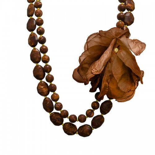 COLLANA LUNGA DI PERLINE A DOPPIO FILO CON FIORE IN TESSUTO - YNK19721160D40