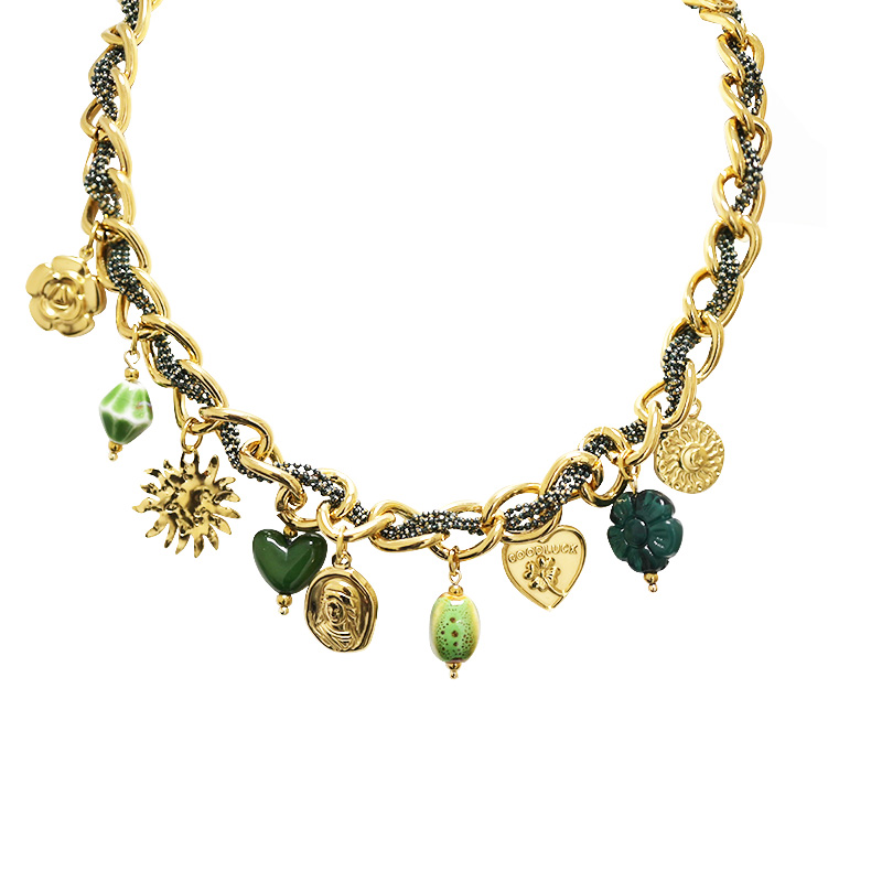 COLLANA INTRECCIATA CON PERLINE SMALTATE E CHARMS PENDENTI - YNK241584B834 COLLANA INTRECCIATA CON PERLINE SMALTATE E CHARMS PENDENTI - YNK241584B834