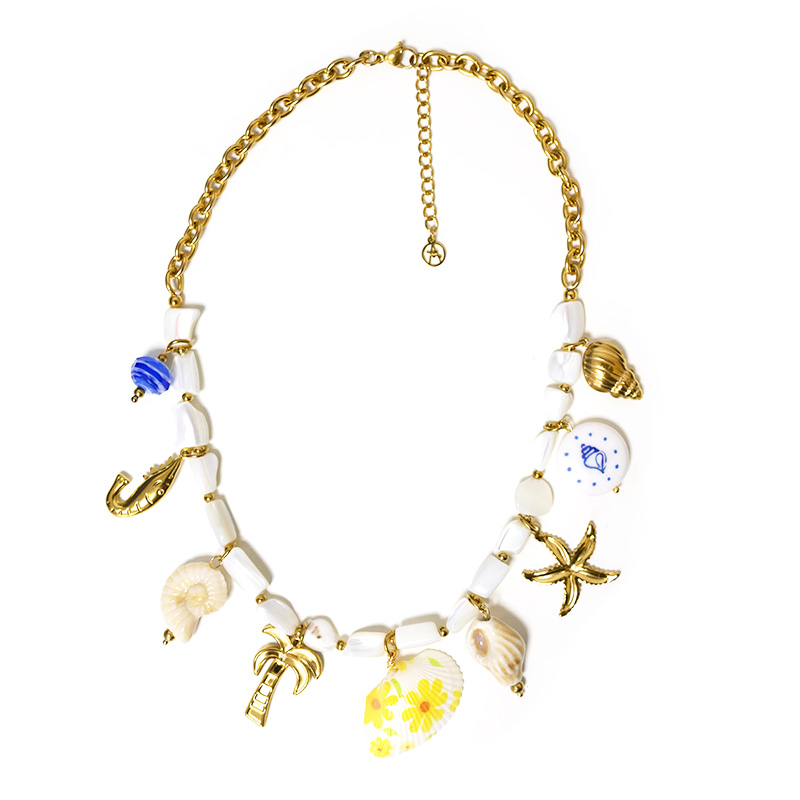 COLLANA CON CHARMS MARINI E PERLINE IN MADREPERLA - YNK25152C365