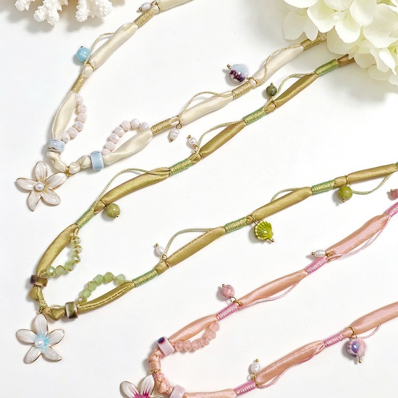 COLLANA LUNGA REGOLABILE CON PERLINE E CIONDOLO FIORE - YY25132C647