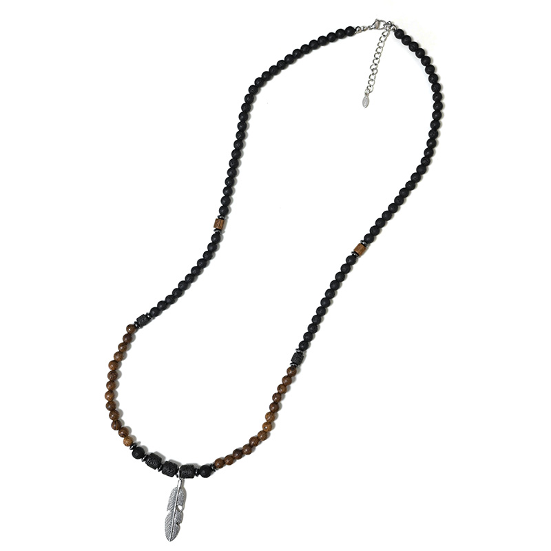 COLLANA LUNGA DA UOMO CON PERLINE IN PIETRA E PENDENTE PIUMA - DS2444B942