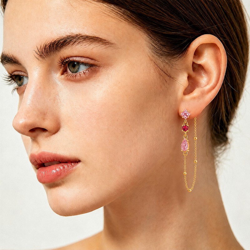 ORECCHINI PENDENTI CON CATENELLA E ZIRCONI MULTIFORMA COLORATI - YC2660C893