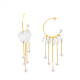 ORECCHINI A CERCHIO CON PERLE E PETALI BIANCHI - YY2564C136 ORECCHINI A CERCHIO CON PERLE E PETALI BIANCHI - YY2564C136