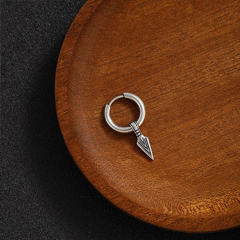 ORECCHINO A CERCHIO CON CIONDOLO PUNTA DI FRECCIA - JJ2524C222