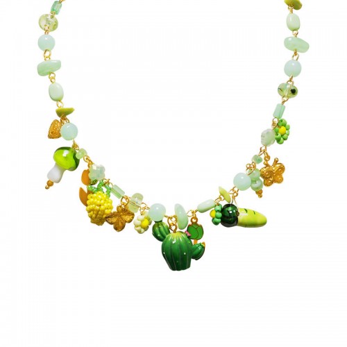 COLLANA CON PERLINE COLORATE E CHARMS NATURALI - YNK25148C381