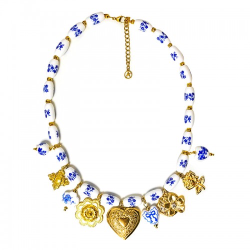 COLLANA CON PERLINE IN PORCELLANA BIANCA E BLU E CHARMS - YNK26190C737