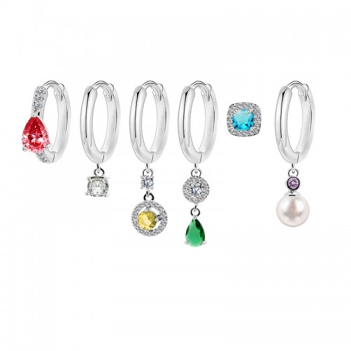 SET 6 ORECCHINI DIVERSI CON ZIRCONI COLORATI E PERLA - YK26132C858
