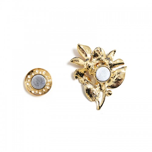 SPILLA MAGNETICA FIORI E FOGLIE SMALTATI CON CRISTALLI - SW2673C802